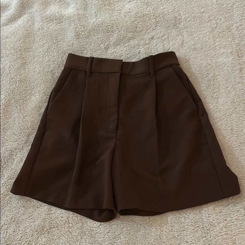 Abercrombie & Fitch High Waist Brown Tailored Shorts